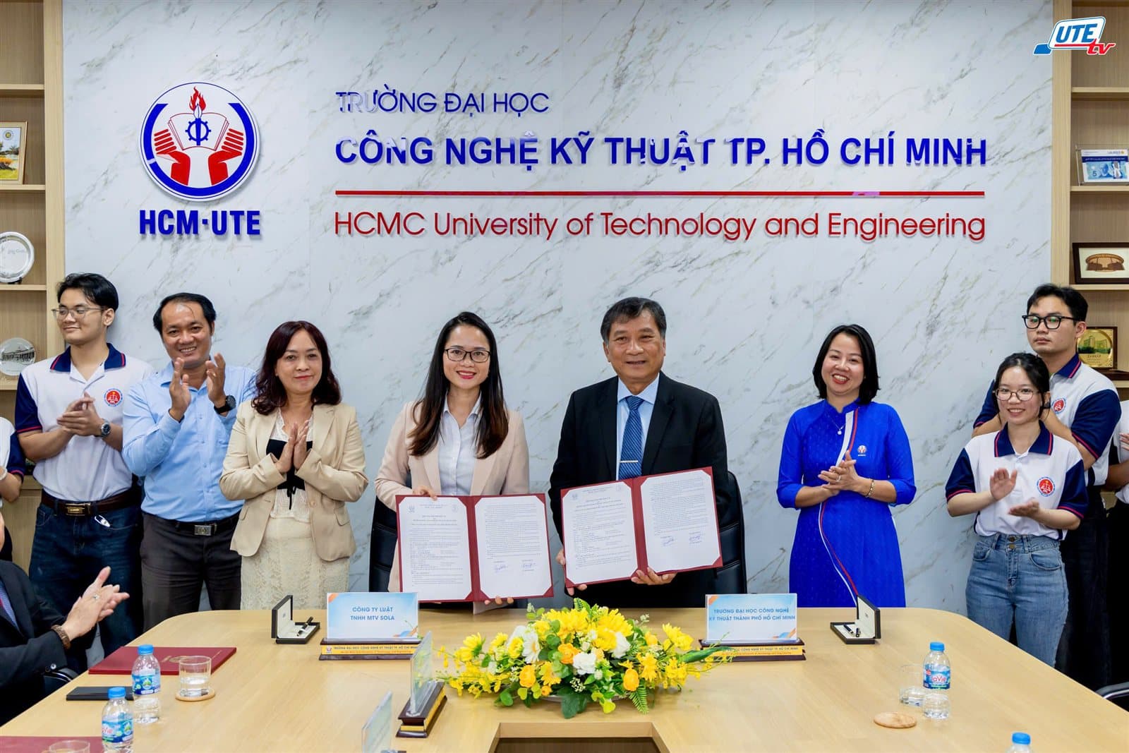 Luật SOLA ký kết Biên bản Ghi nhớ Hợp tác với Trường Đại học Công nghệ Kỹ thuật TP.HCM